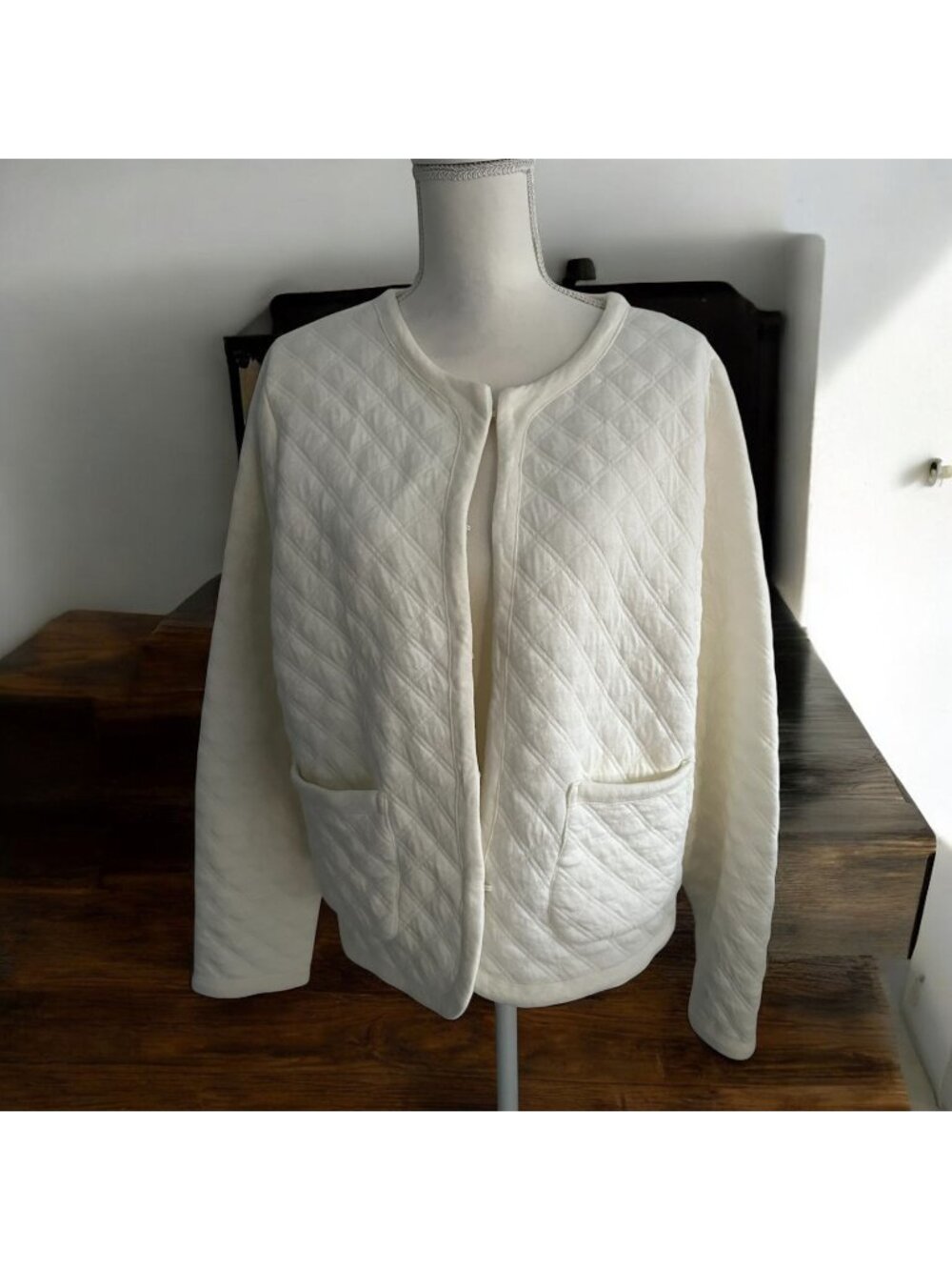 J CREW Cream Off White Quilted Jacket Size Large